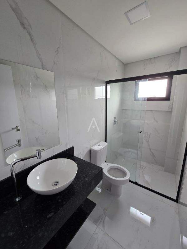 Apartamento para para aluguel no Bairro VILA INDUSTRIAL em TOLEDO: 