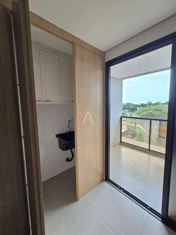 Apartamento para para aluguel no Bairro VILA INDUSTRIAL em TOLEDO: 