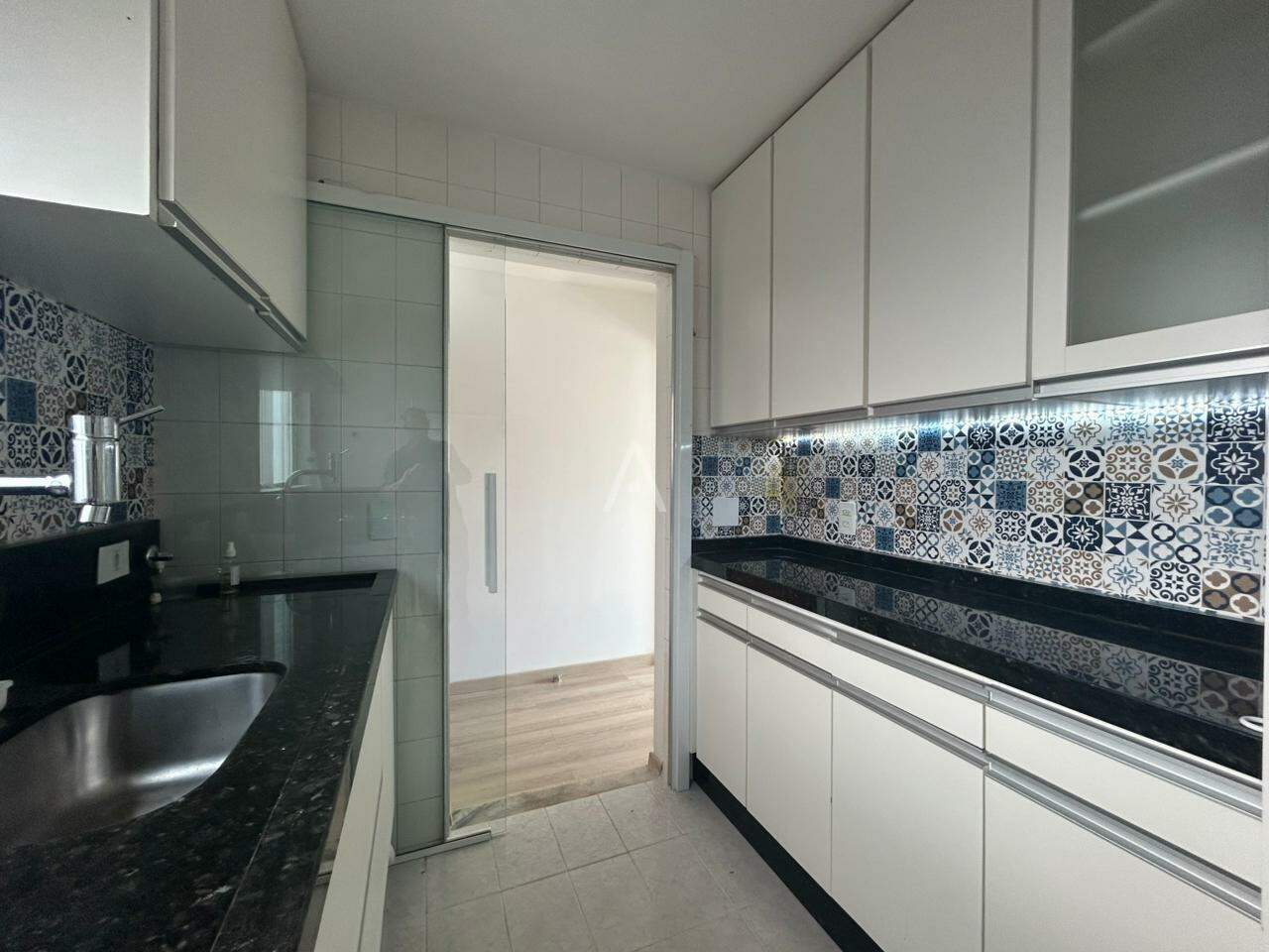 Apartamento para para aluguel no Bairro COUNTRY em CASCAVEL: 