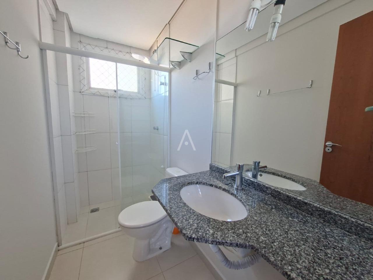 Apartamento para para aluguel no Bairro CENTRO em CASCAVEL: 
