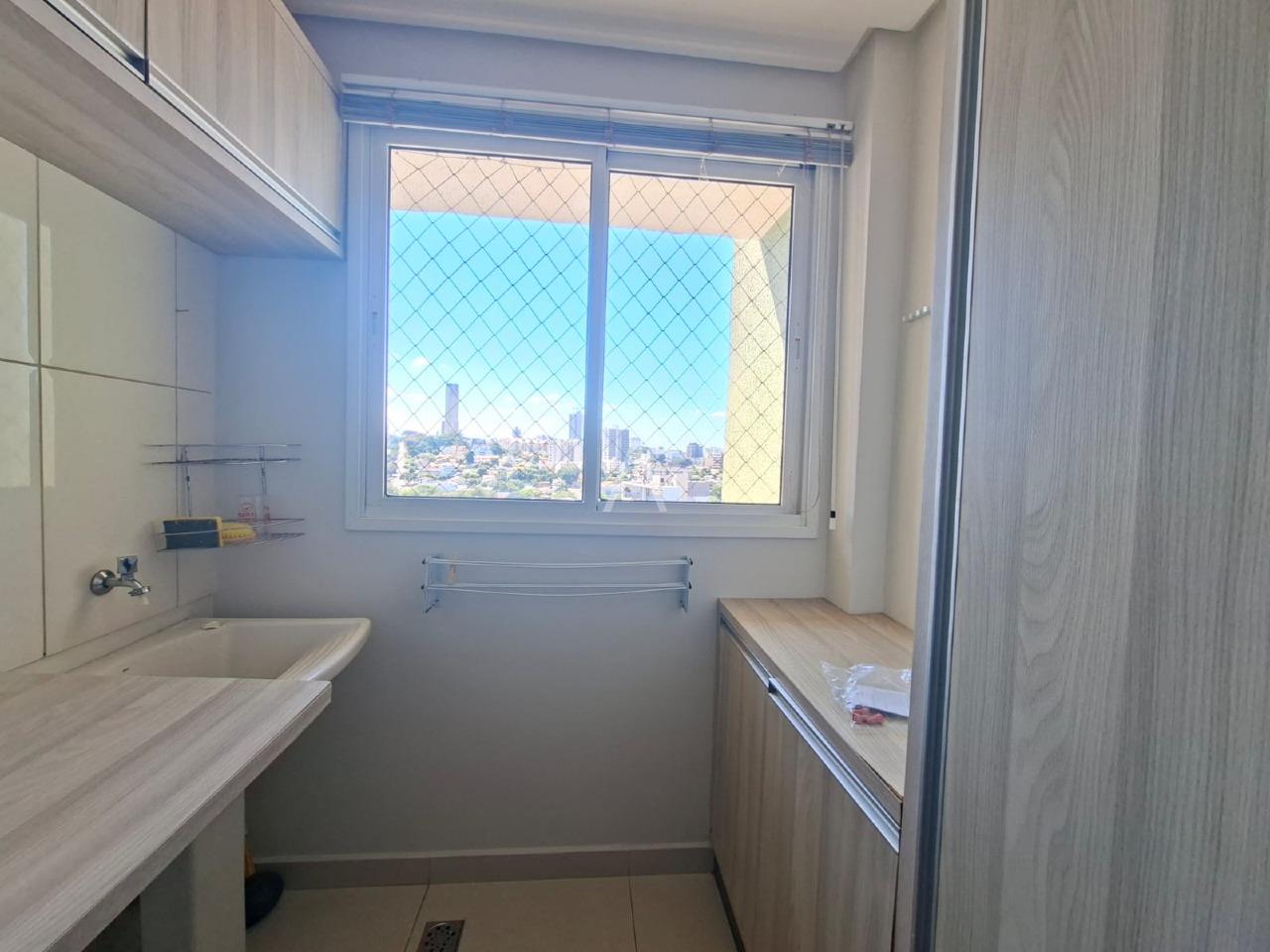 Apartamento para para aluguel no Bairro CENTRO em CASCAVEL: 