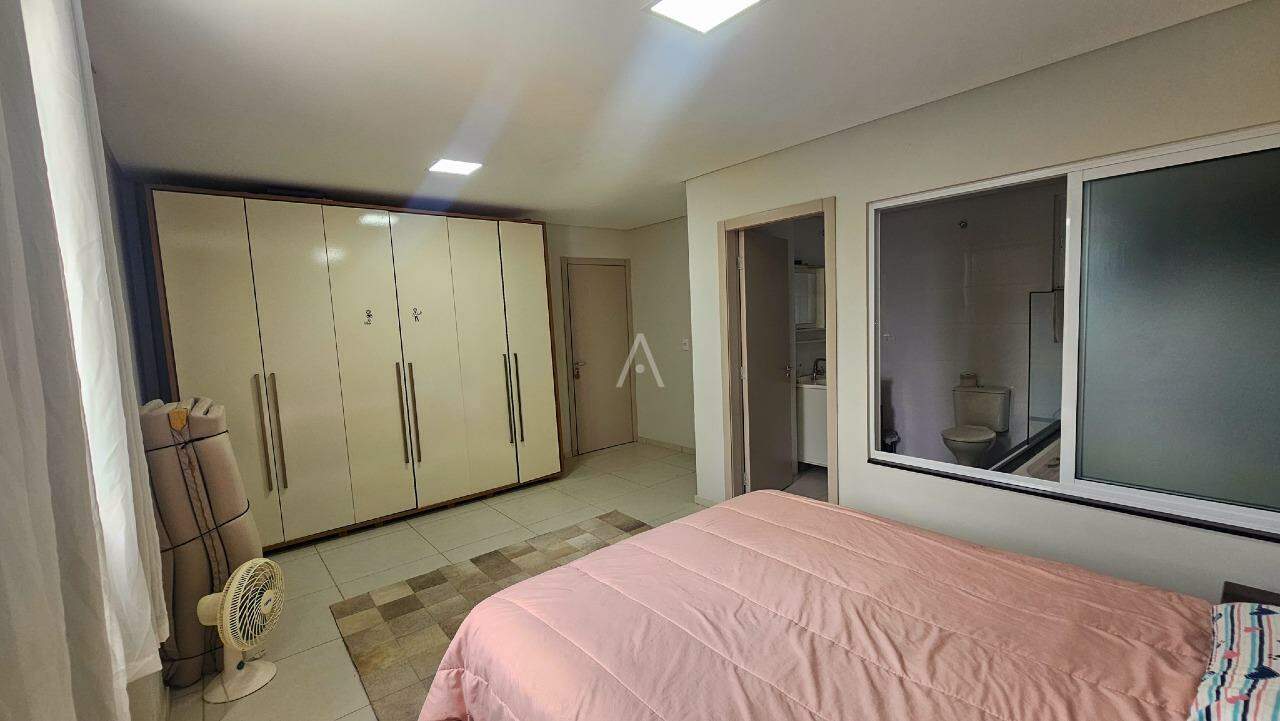 Casa Residencial para à venda no Bairro CASCAVEL VELHO em CASCAVEL: 