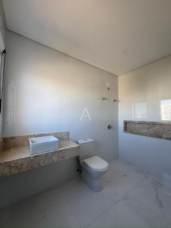 Apartamento para à venda no Bairro COUNTRY em CASCAVEL: