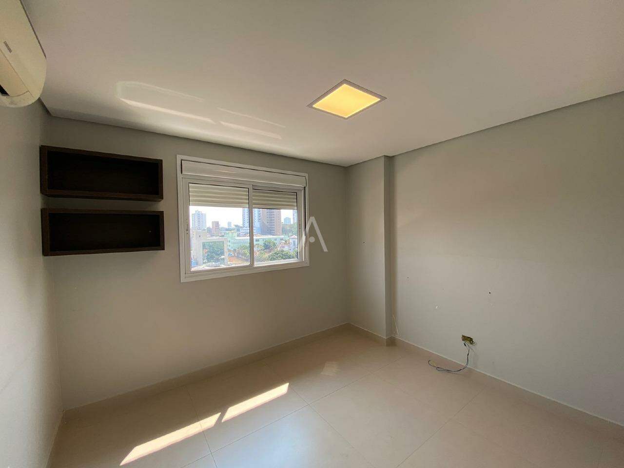 Apartamento para à venda no Bairro CENTRO em CASCAVEL: