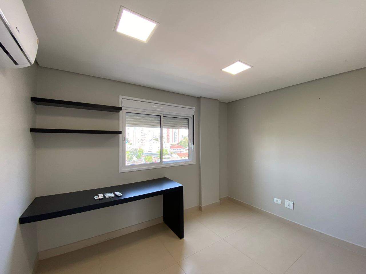 Apartamento para à venda no Bairro CENTRO em CASCAVEL: