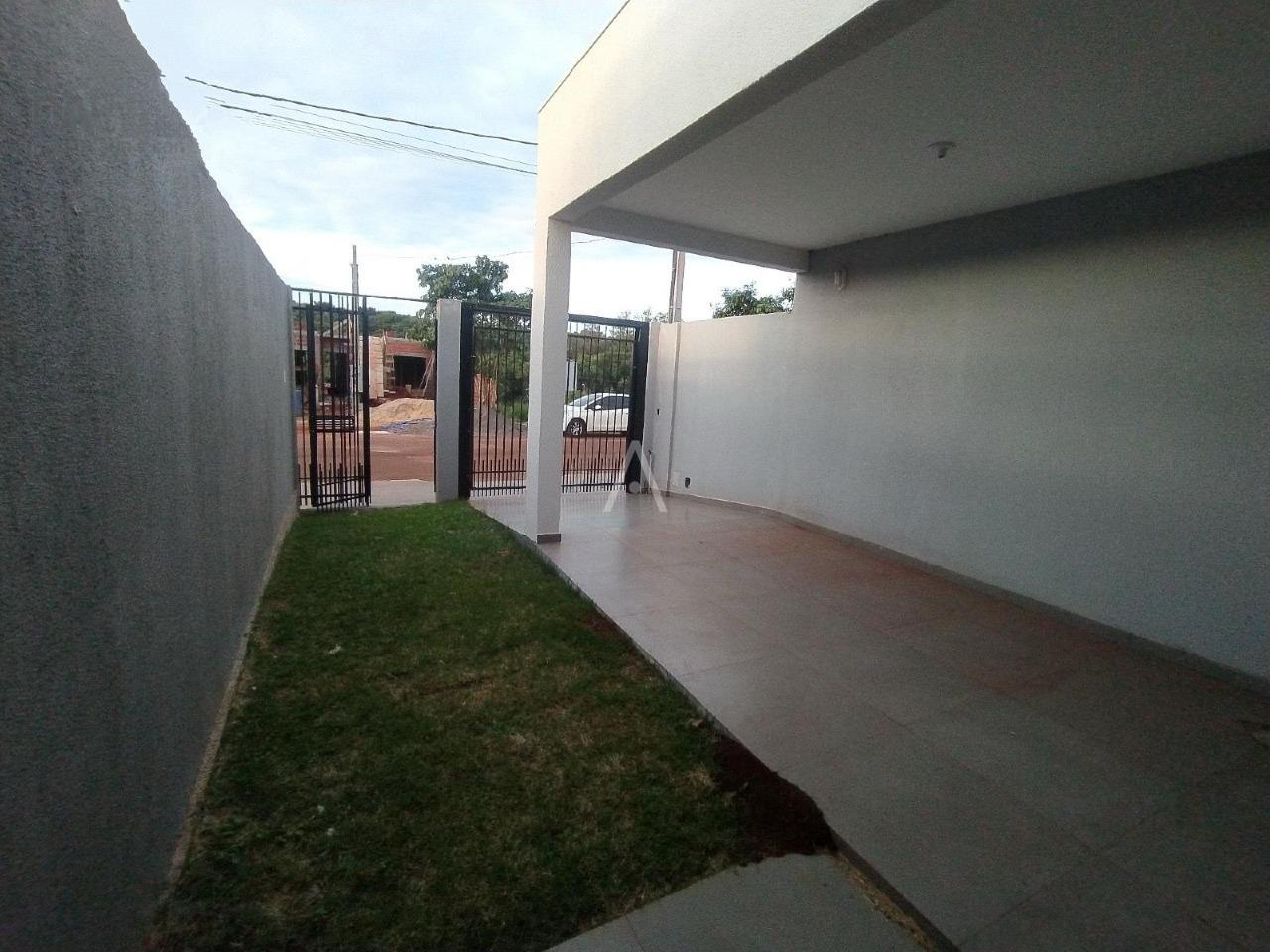 Casa Residencial para à venda no Bairro JARDIM COOPAGRO em TOLEDO: 