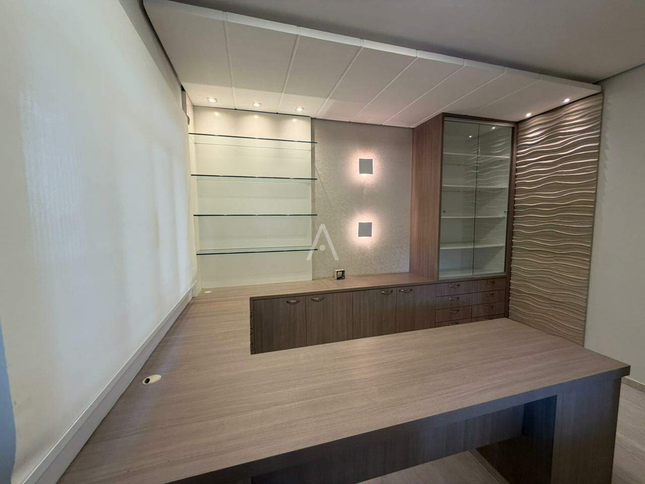 Sala Comercial para para aluguel no Bairro CENTRO em CASCAVEL: 