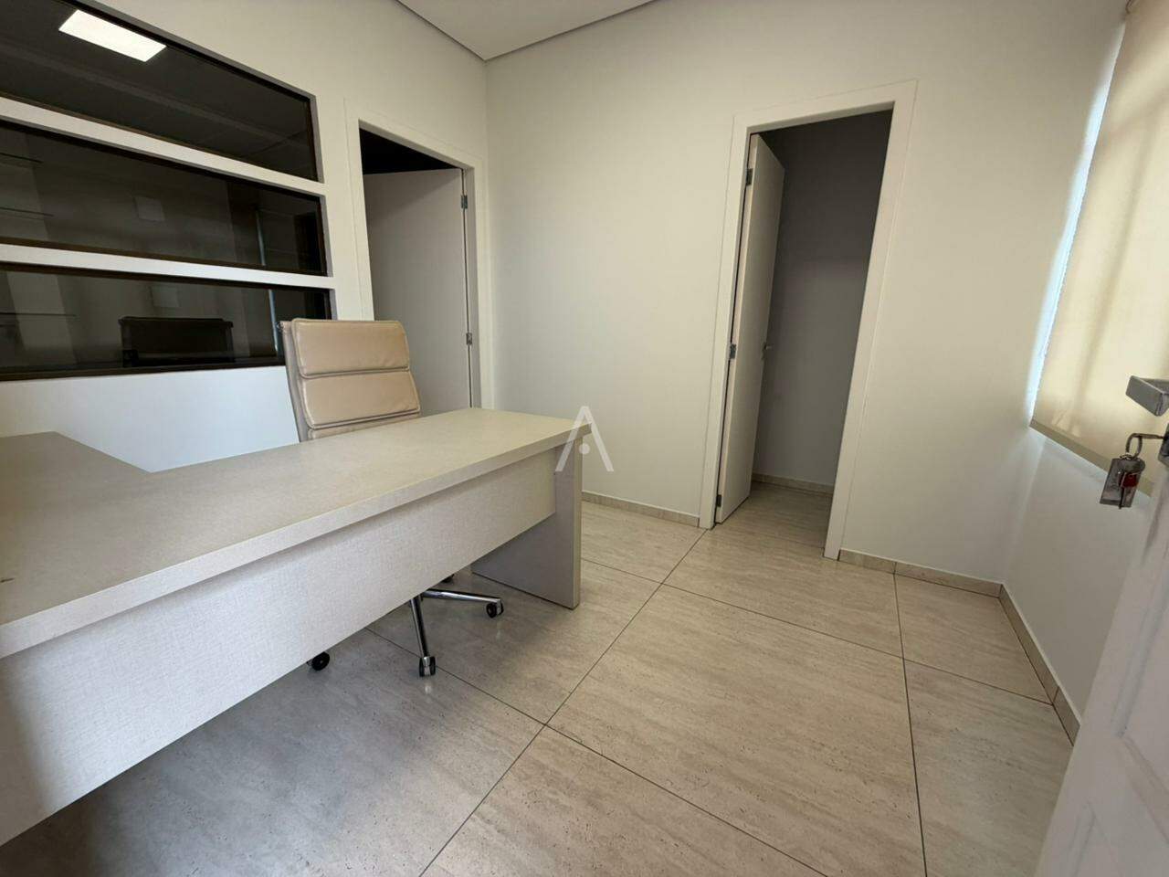 Sala Comercial para para aluguel no Bairro CENTRO em CASCAVEL: 
