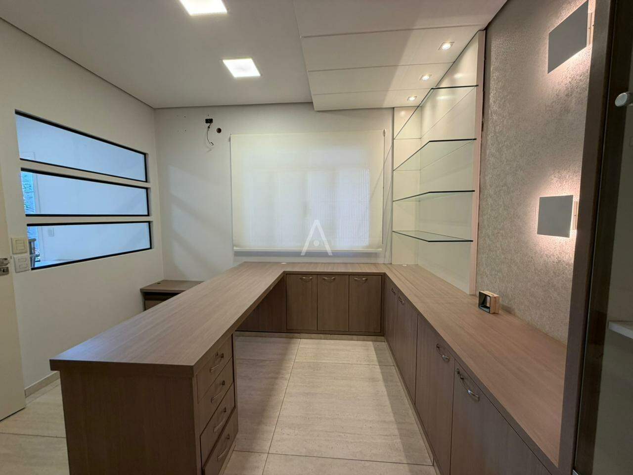 Sala Comercial para para aluguel no Bairro CENTRO em CASCAVEL: 