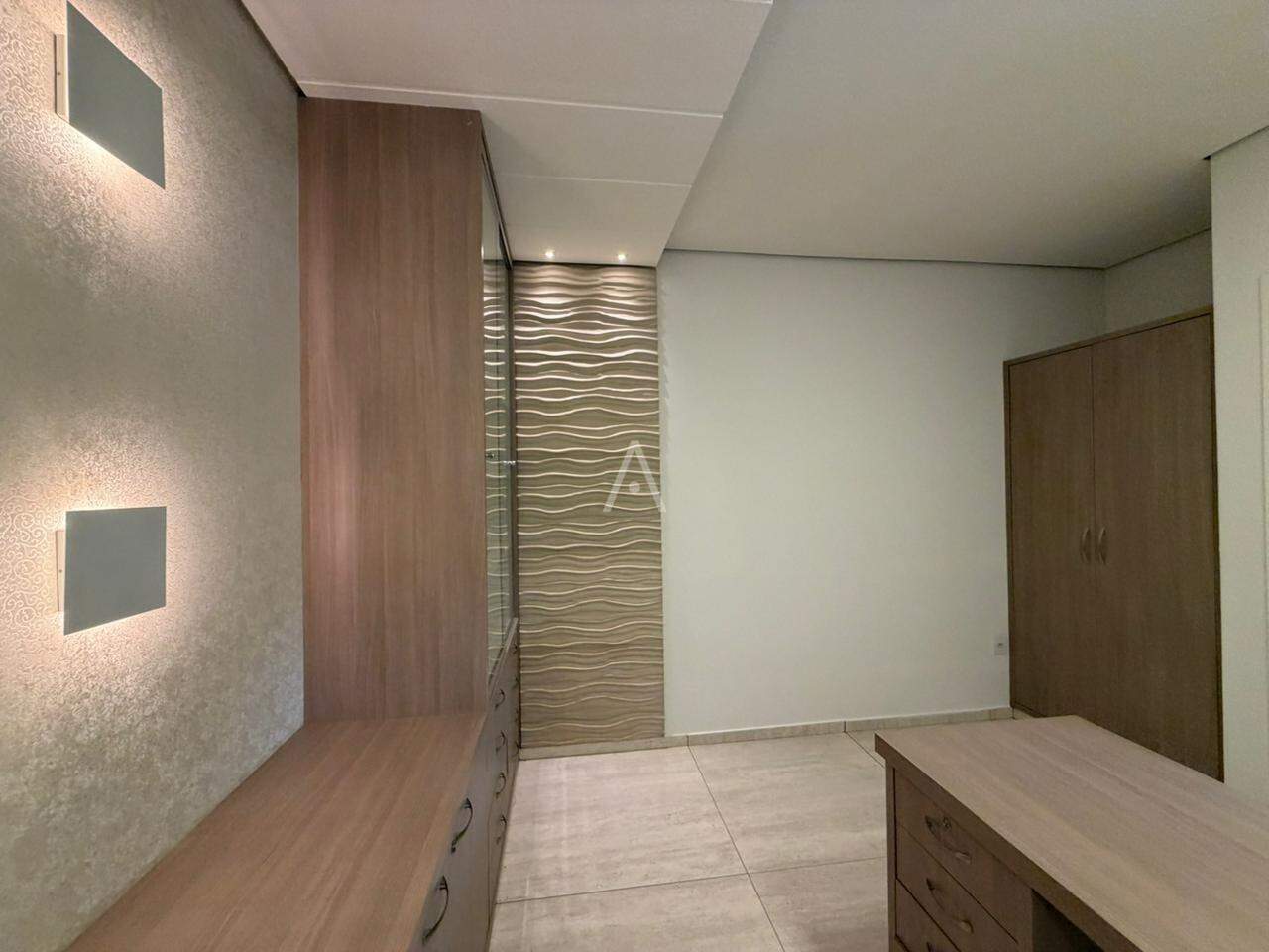 Sala Comercial para para aluguel no Bairro CENTRO em CASCAVEL: 