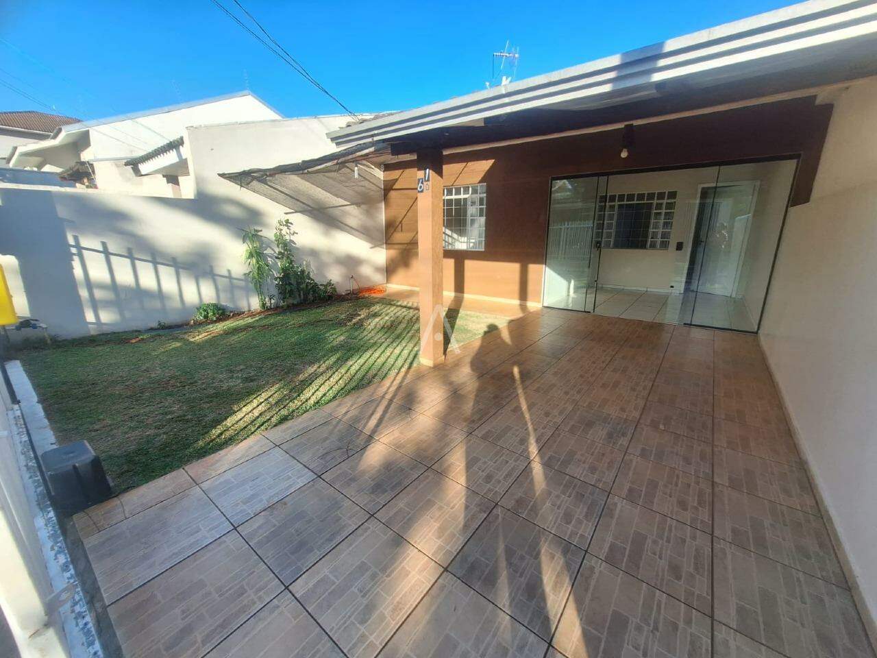 Casa Residencial para à venda no Bairro SANTA FELICIDADE em CASCAVEL: 