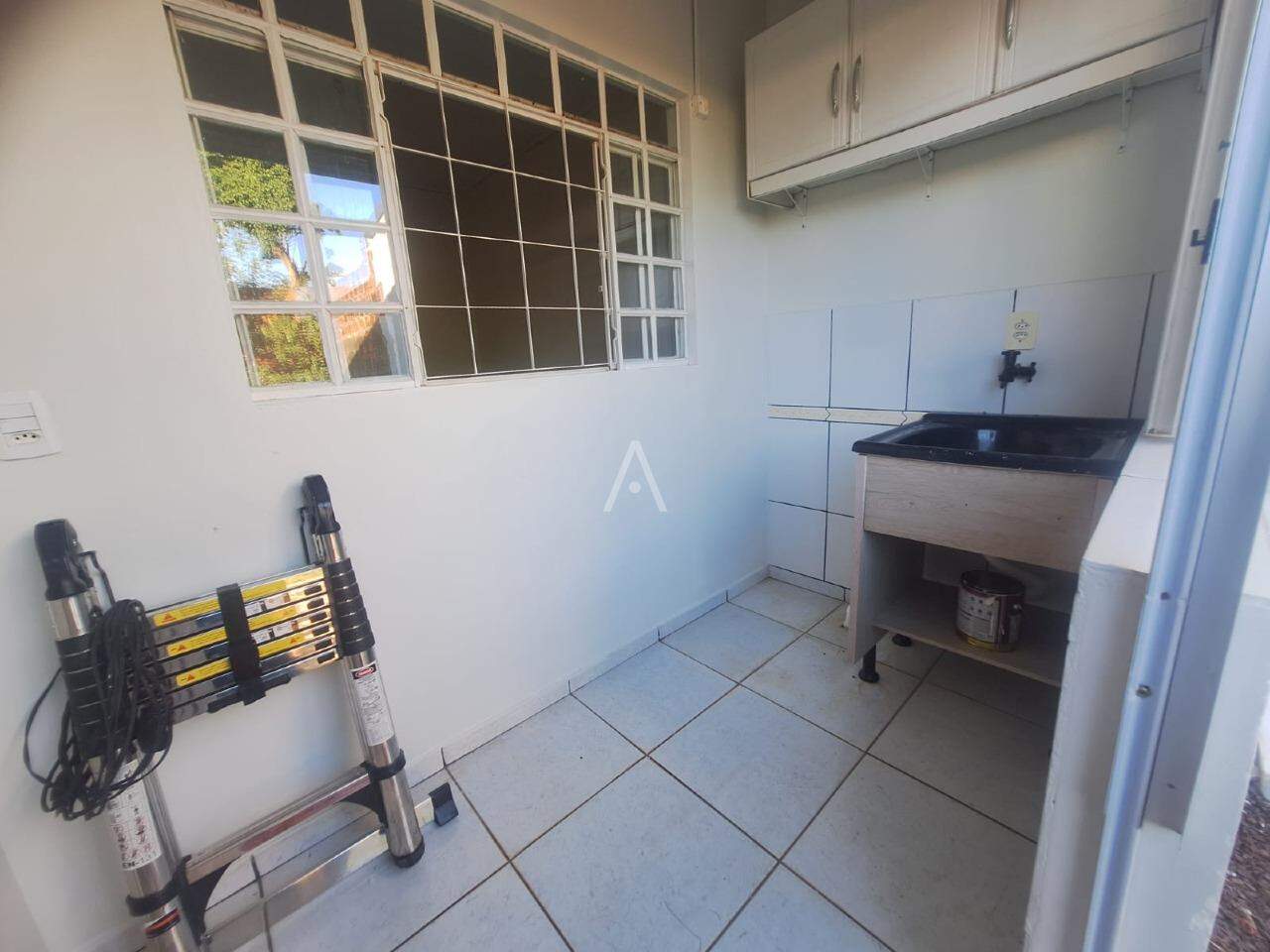 Casa Residencial para à venda no Bairro SANTA FELICIDADE em CASCAVEL: