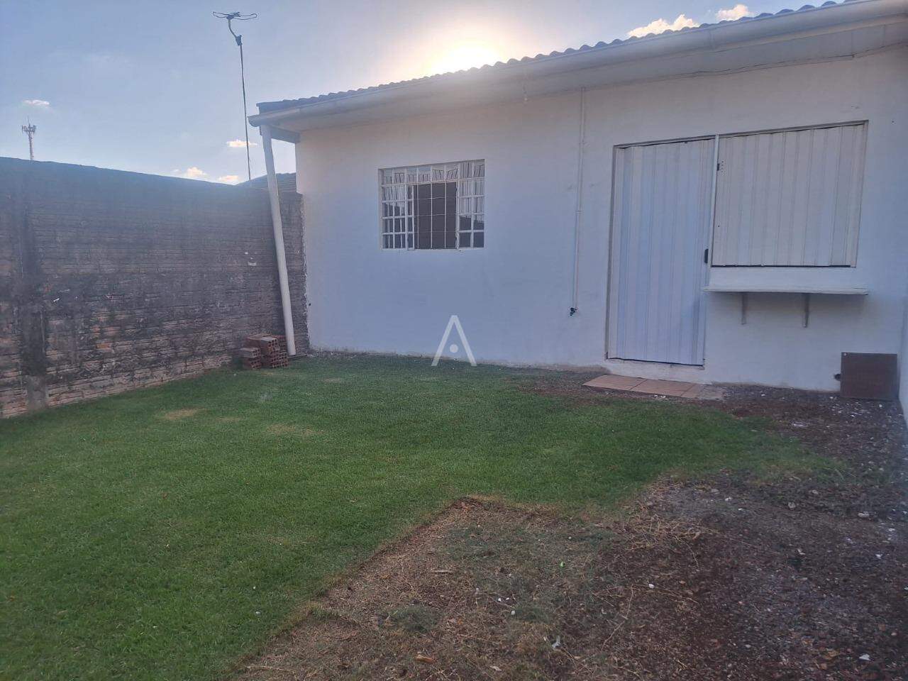 Casa Residencial para à venda no Bairro SANTA FELICIDADE em CASCAVEL: