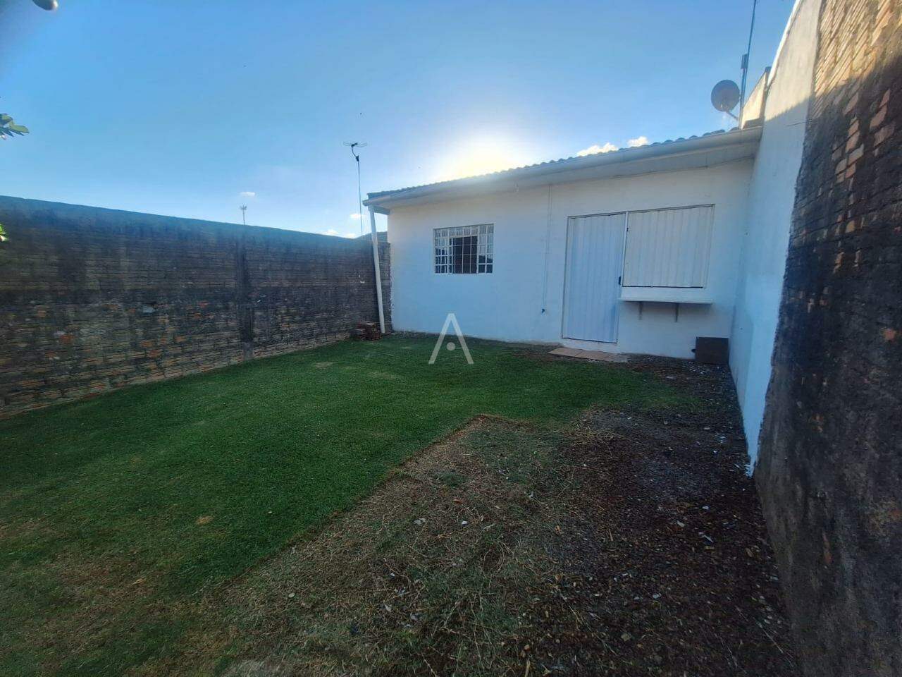 Casa Residencial para à venda no Bairro SANTA FELICIDADE em CASCAVEL: