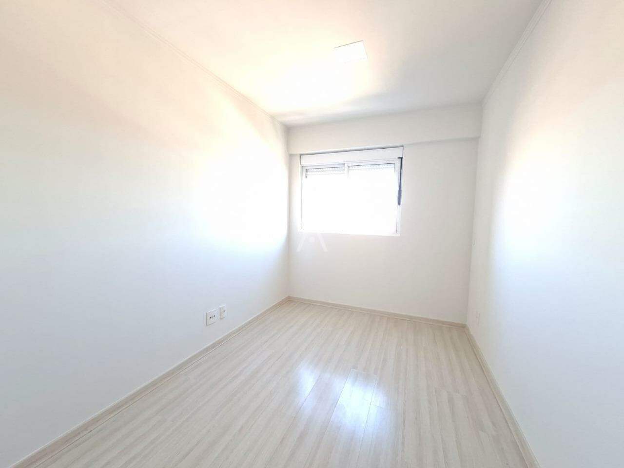 Apartamento para para aluguel no Bairro CENTRO em CASCAVEL: 