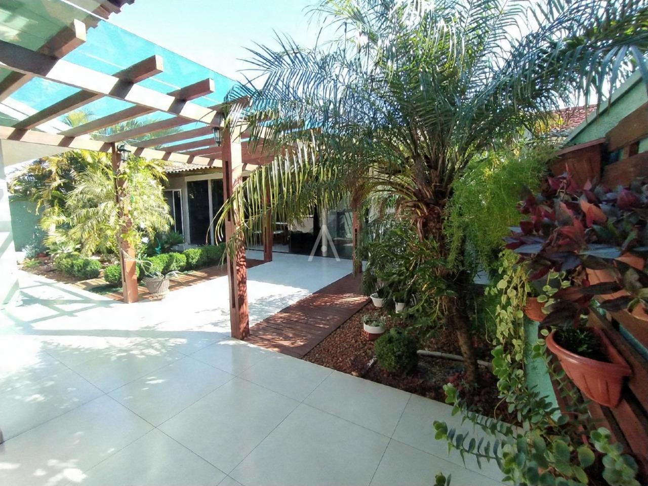 Casa Residencial para à venda no Bairro JARDIM GISELA em TOLEDO: 