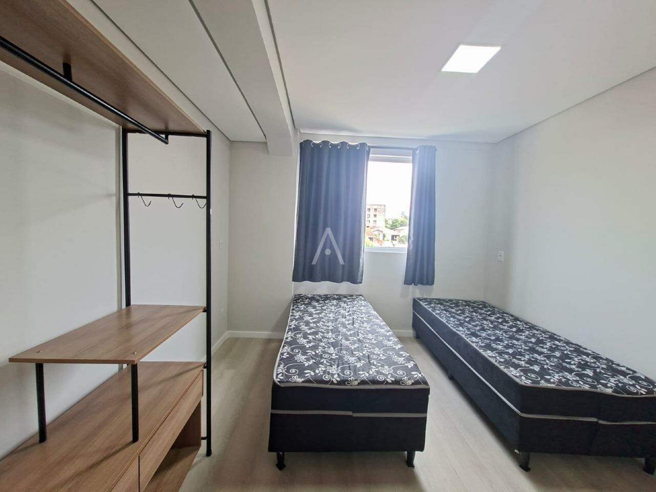 Apartamento para para aluguel no Bairro SAO CRISTOVAO em CASCAVEL: