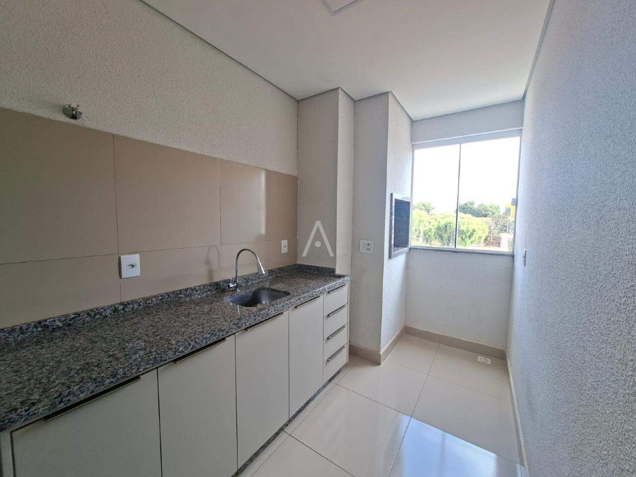 Apartamento para para aluguel no Bairro SAO CRISTOVAO em CASCAVEL: