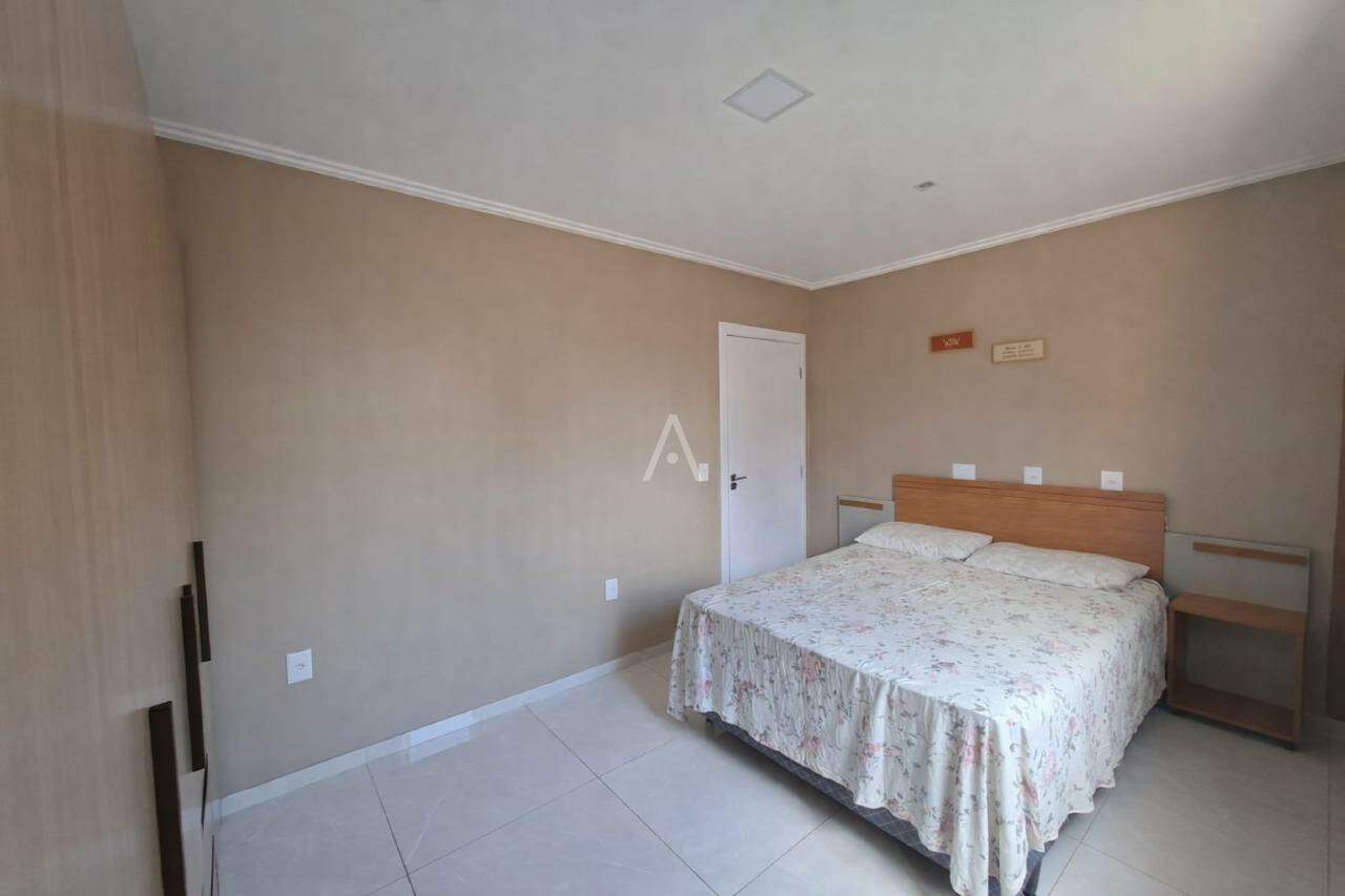 Casa Residencial para para aluguel no Bairro UNIVERSITARIO em CASCAVEL: Quarto01
