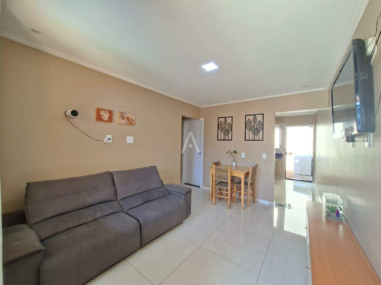 Casa Residencial para para aluguel no Bairro UNIVERSITARIO em CASCAVEL: Sala