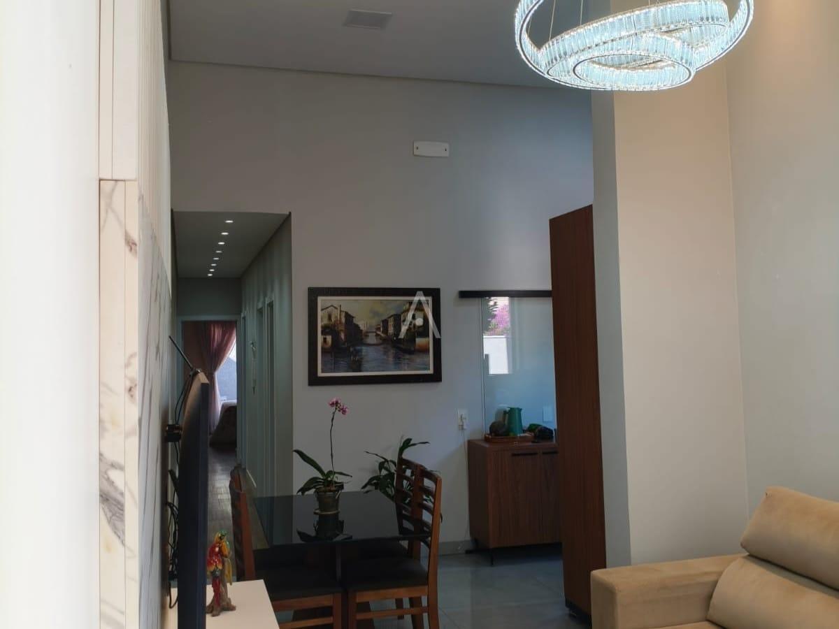 Casa Residencial para à venda no Bairro JARDIM PANCERA em TOLEDO: 