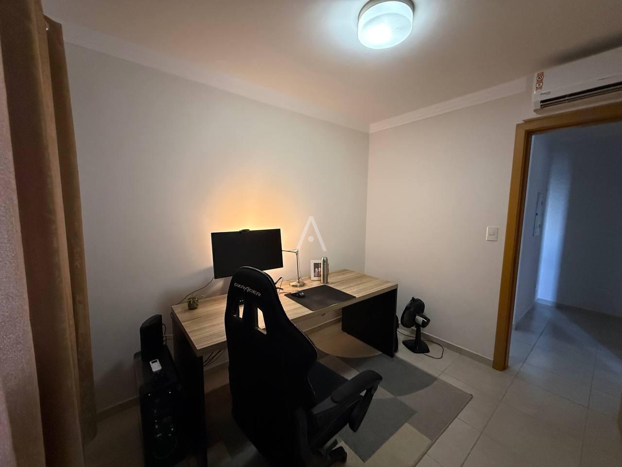 Apartamento para à venda no Bairro CENTRO em CASCAVEL: 