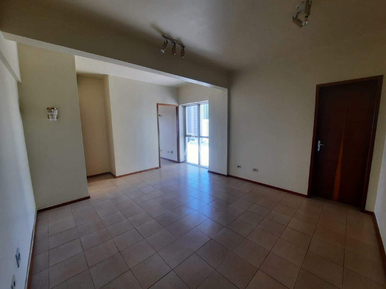 Sala Comercial para à venda no Bairro CENTRO em CASCAVEL: 