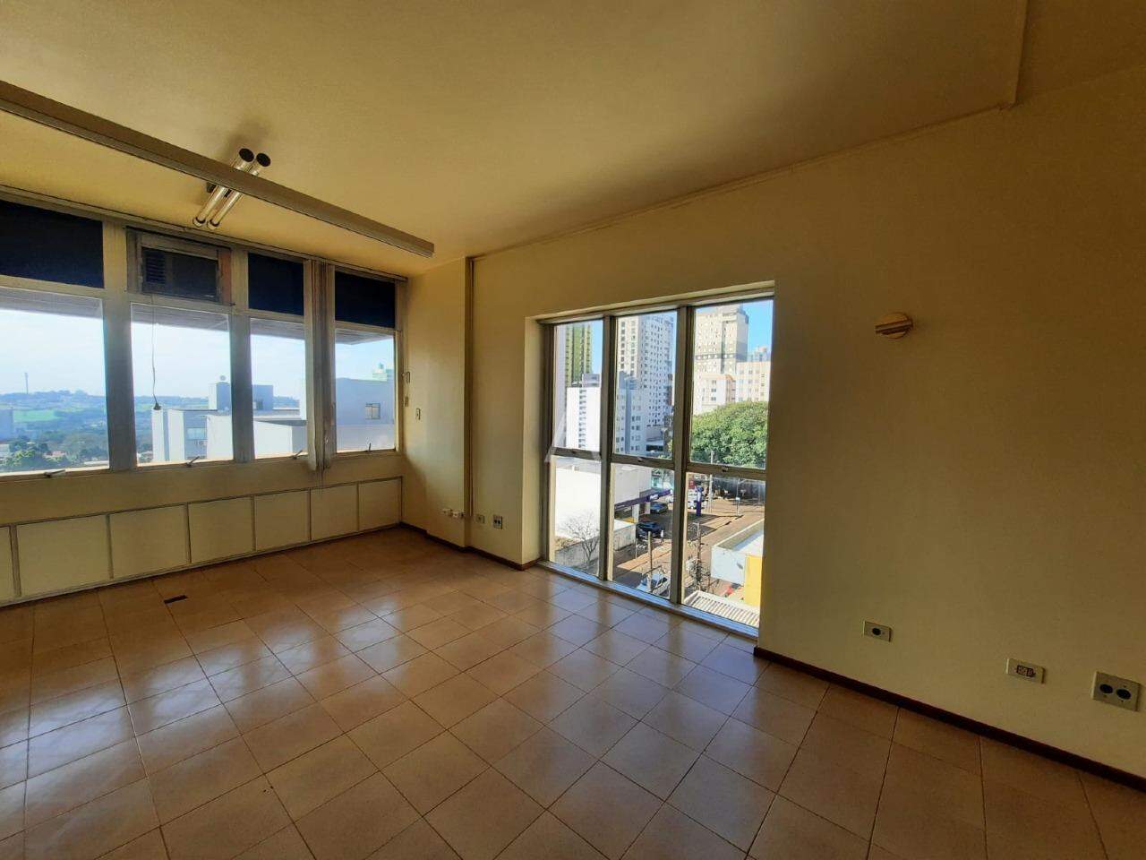 Sala Comercial para à venda no Bairro CENTRO em CASCAVEL: 