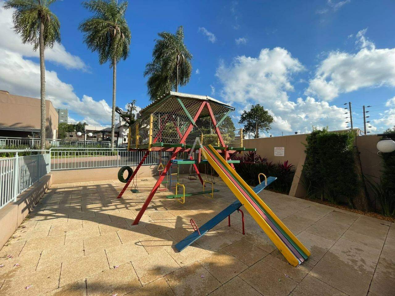 Apartamento para à venda no Bairro CANCELLI em CASCAVEL: