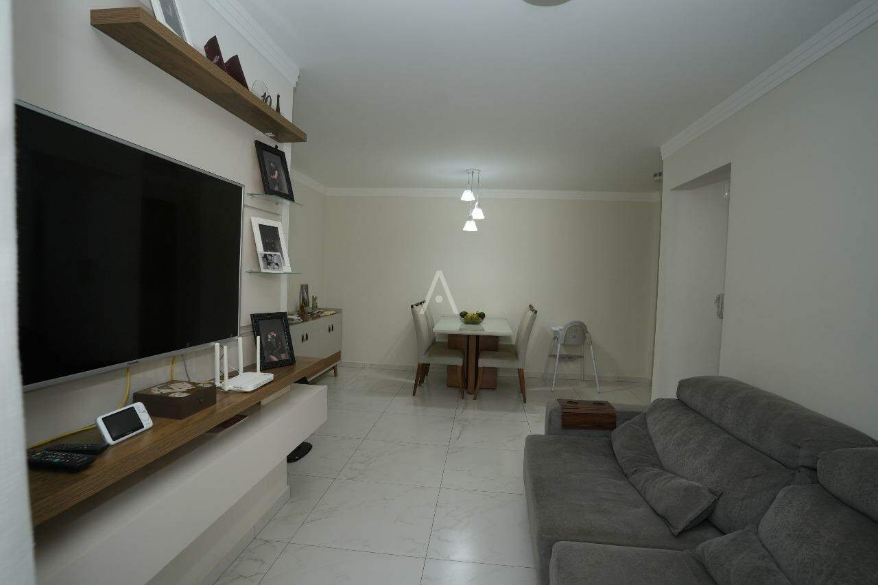 Apartamento para à venda no Bairro CANCELLI em CASCAVEL: 