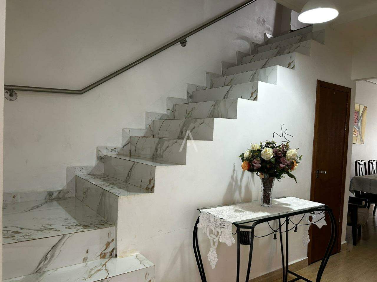 Casa Residencial para à venda no Bairro PACAEMBU em CASCAVEL: 