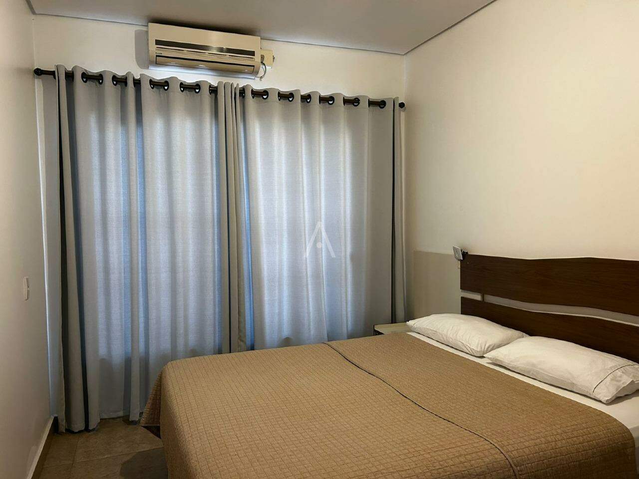 Casa Residencial para à venda no Bairro PACAEMBU em CASCAVEL: 