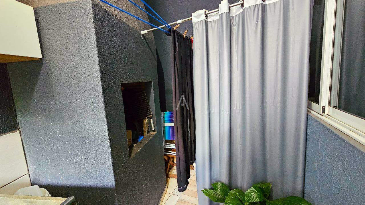 Casa Residencial para à venda no Bairro PARQUE VERDE em CASCAVEL: