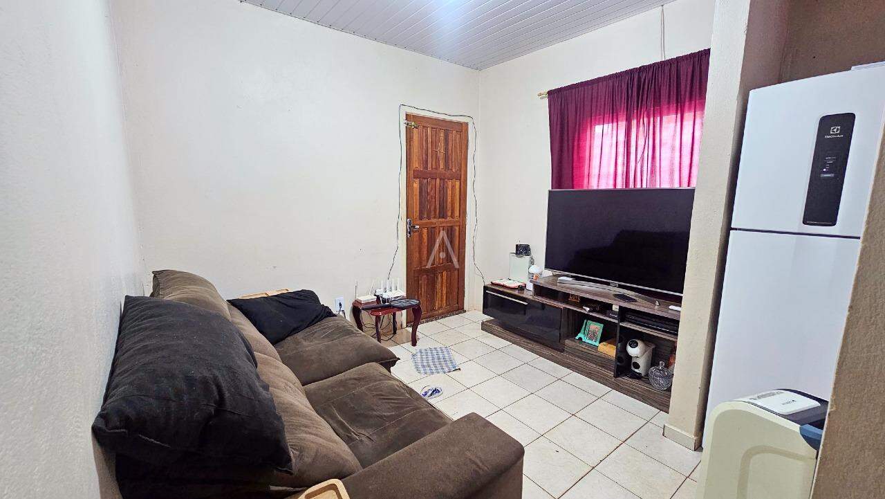 Casa Residencial para à venda no Bairro ESMERALDA em CASCAVEL: 
