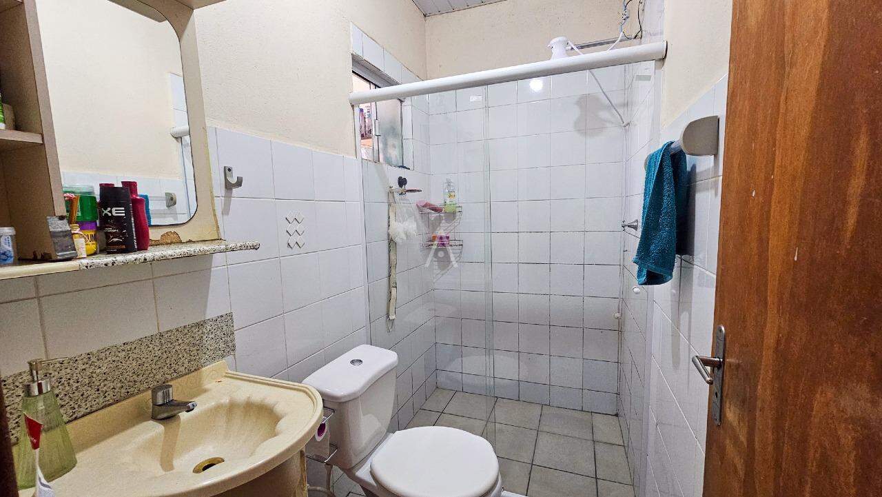 Casa Residencial para à venda no Bairro ESMERALDA em CASCAVEL: