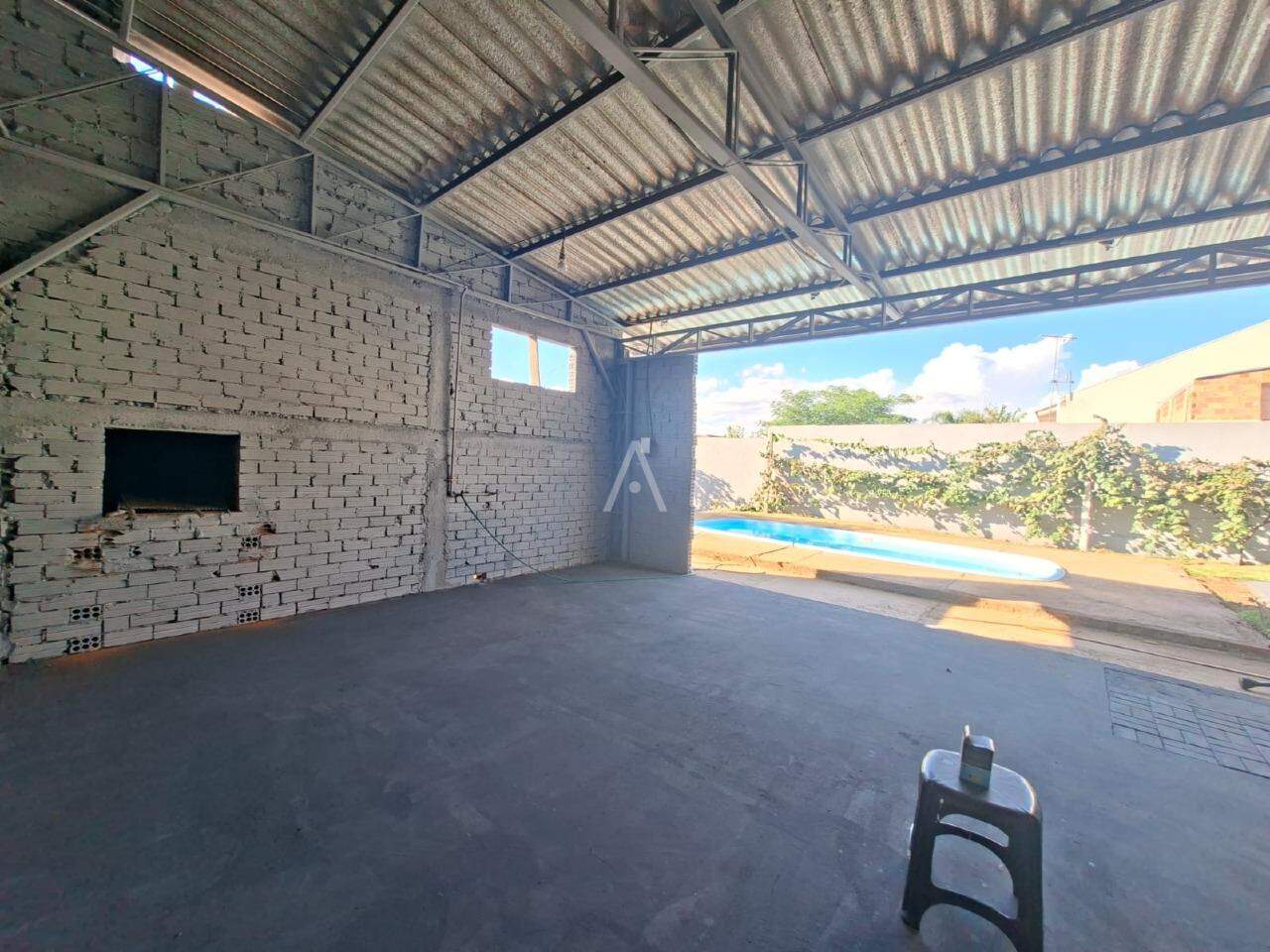 Casa Residencial para para aluguel no Bairro ALTO ALEGRE em CASCAVEL: