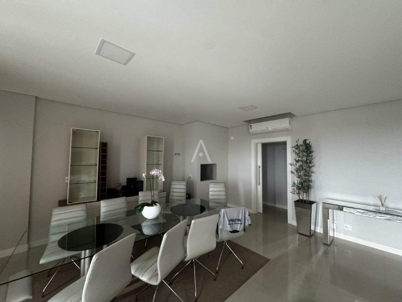 Apartamento para à venda no Bairro COUNTRY em CASCAVEL: 