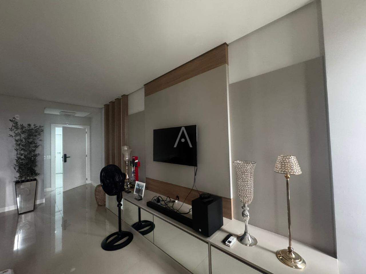 Apartamento para à venda no Bairro COUNTRY em CASCAVEL: