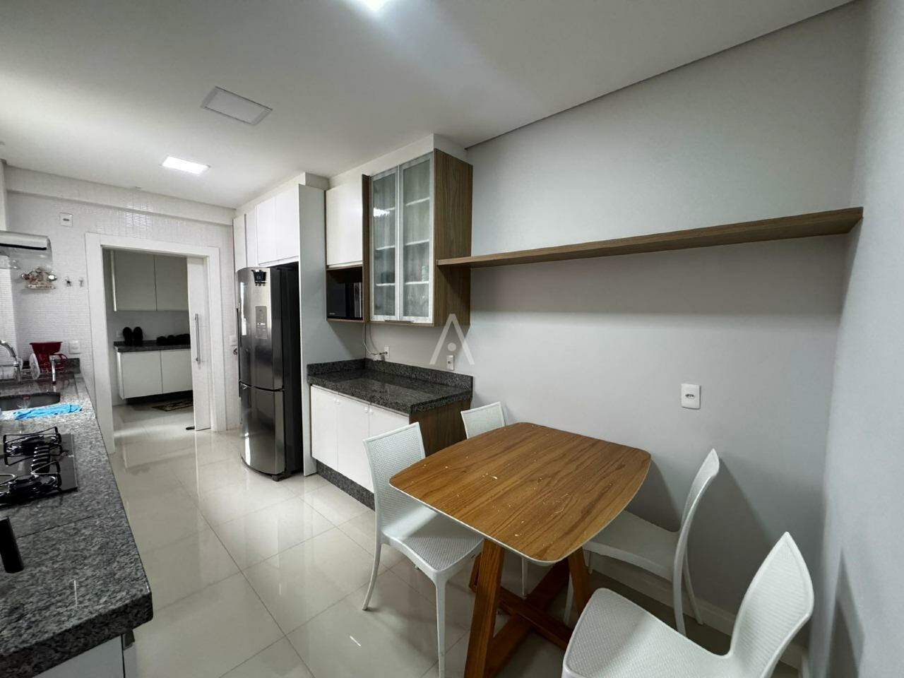 Apartamento para à venda no Bairro COUNTRY em CASCAVEL: