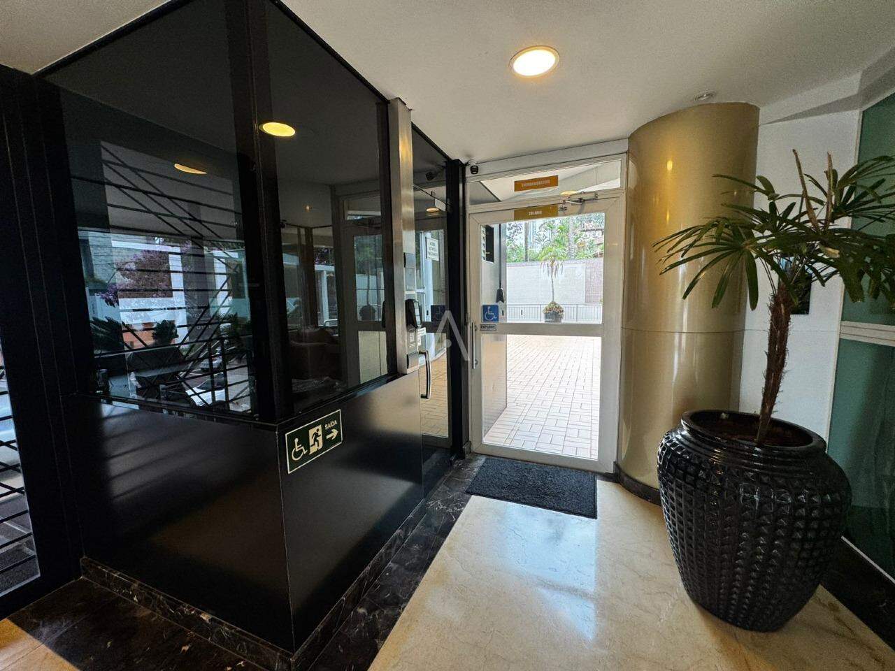 Apartamento para à venda no Bairro COUNTRY em CASCAVEL:
