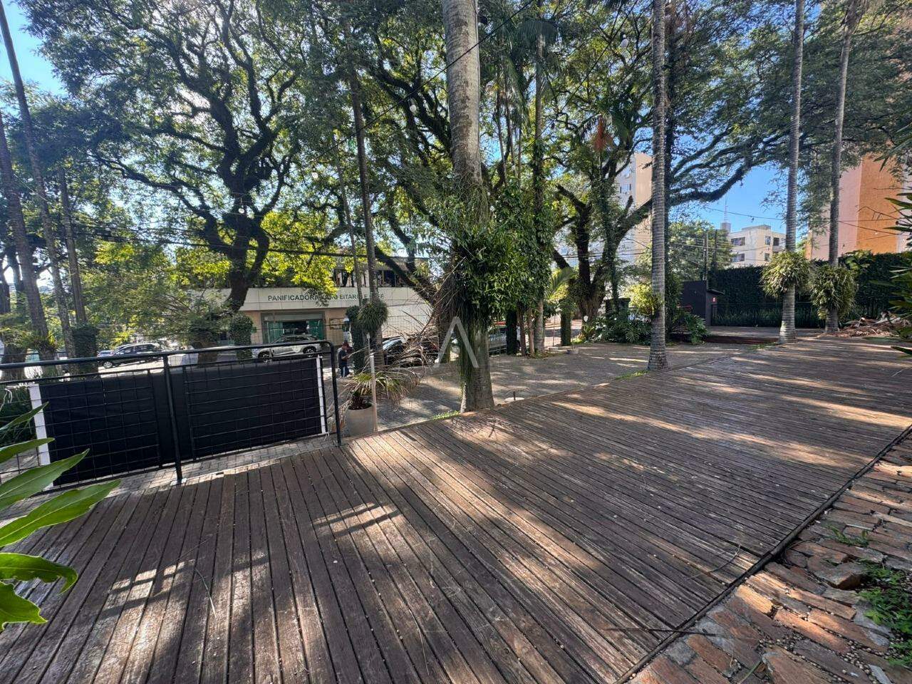 Casa Comercial para à venda no Bairro CENTRO em CASCAVEL: