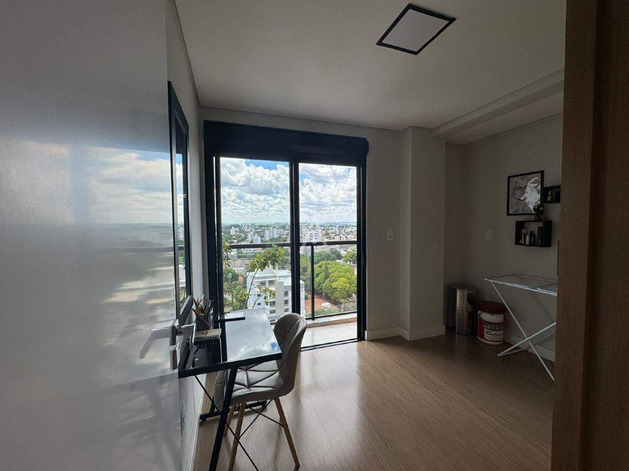 Apartamento para à venda no Bairro CENTRO em TOLEDO: