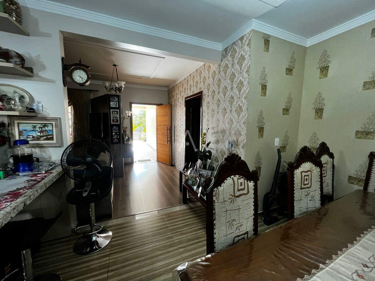 Casa Residencial para à venda no Bairro NEVA em CASCAVEL: 