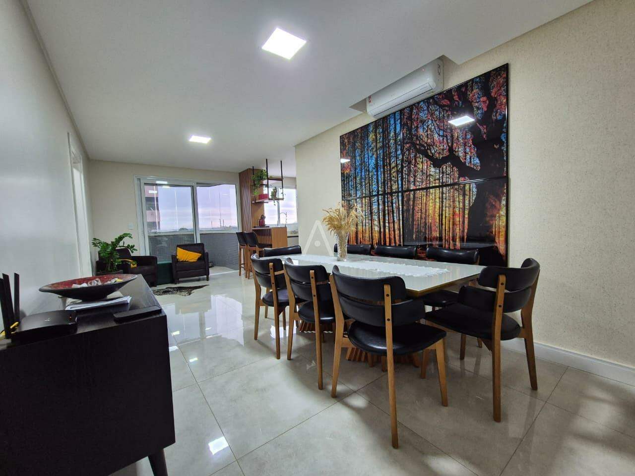 Apartamento para à venda no Bairro SAO CRISTOVAO em CASCAVEL: 