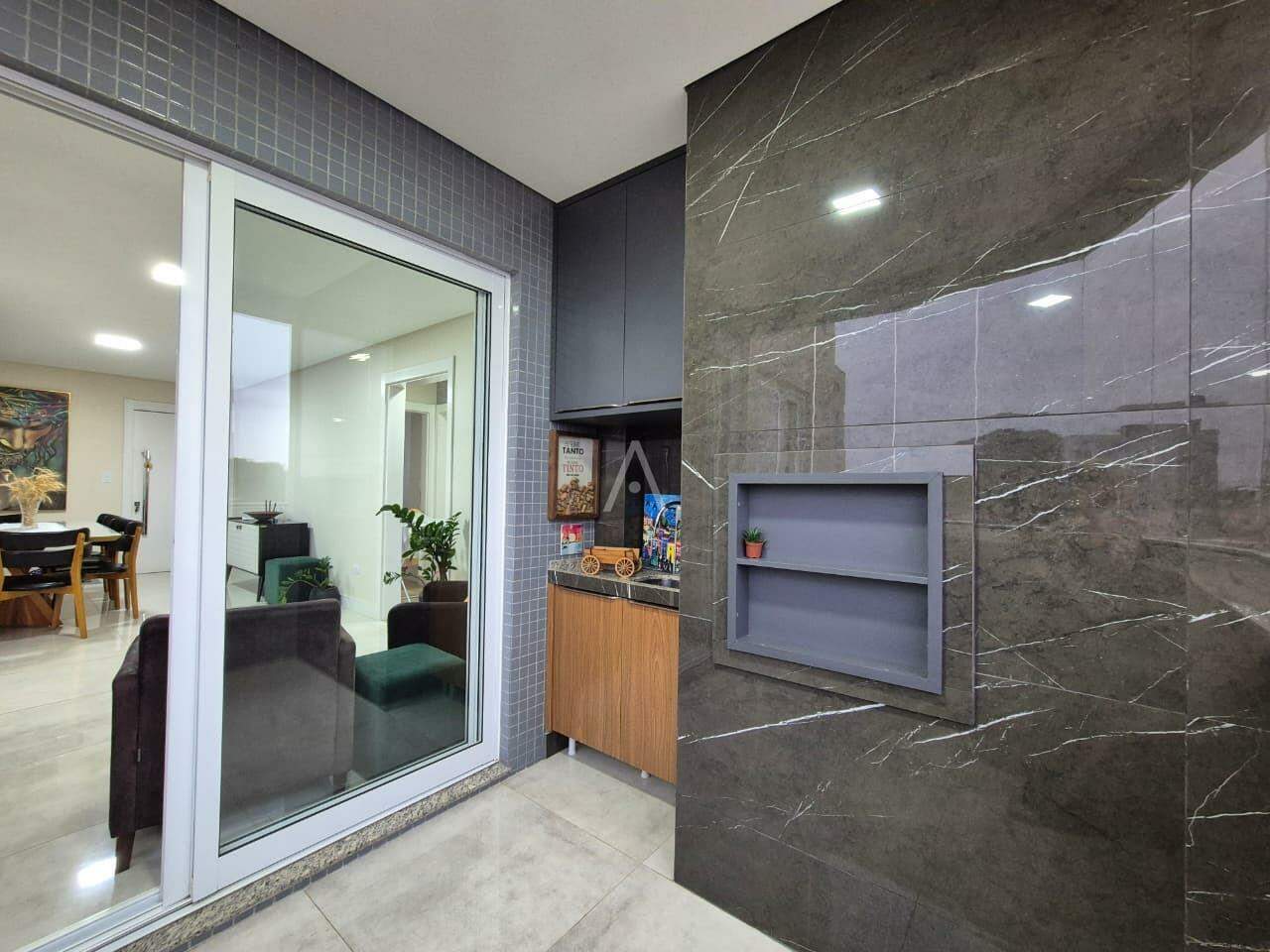 Apartamento para à venda no Bairro SAO CRISTOVAO em CASCAVEL: 