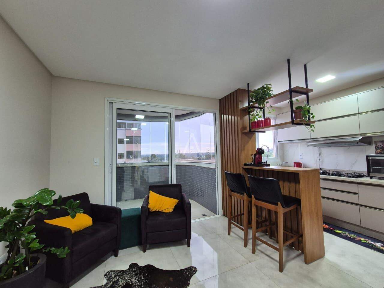 Apartamento para à venda no Bairro SAO CRISTOVAO em CASCAVEL: 