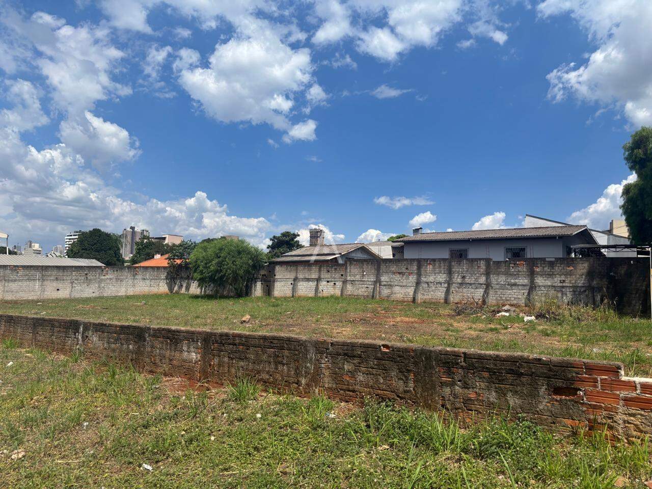 Terreno para à venda no Bairro CANCELLI em CASCAVEL: