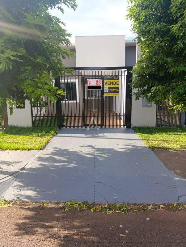 Casa Residencial para à venda no Bairro JARDIM COOPAGRO em TOLEDO: 