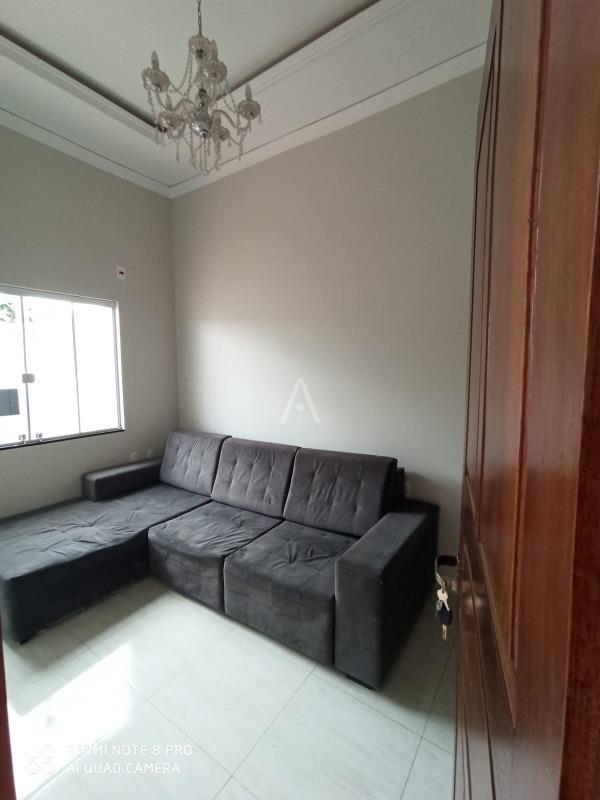 Casa Residencial para à venda no Bairro JARDIM COOPAGRO em TOLEDO: 