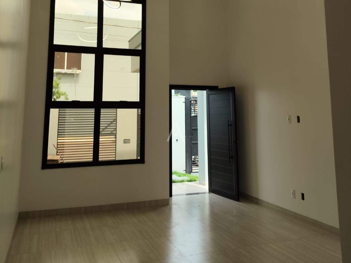 Casa Residencial para à venda no Bairro Jardim Europa/América em TOLEDO: 